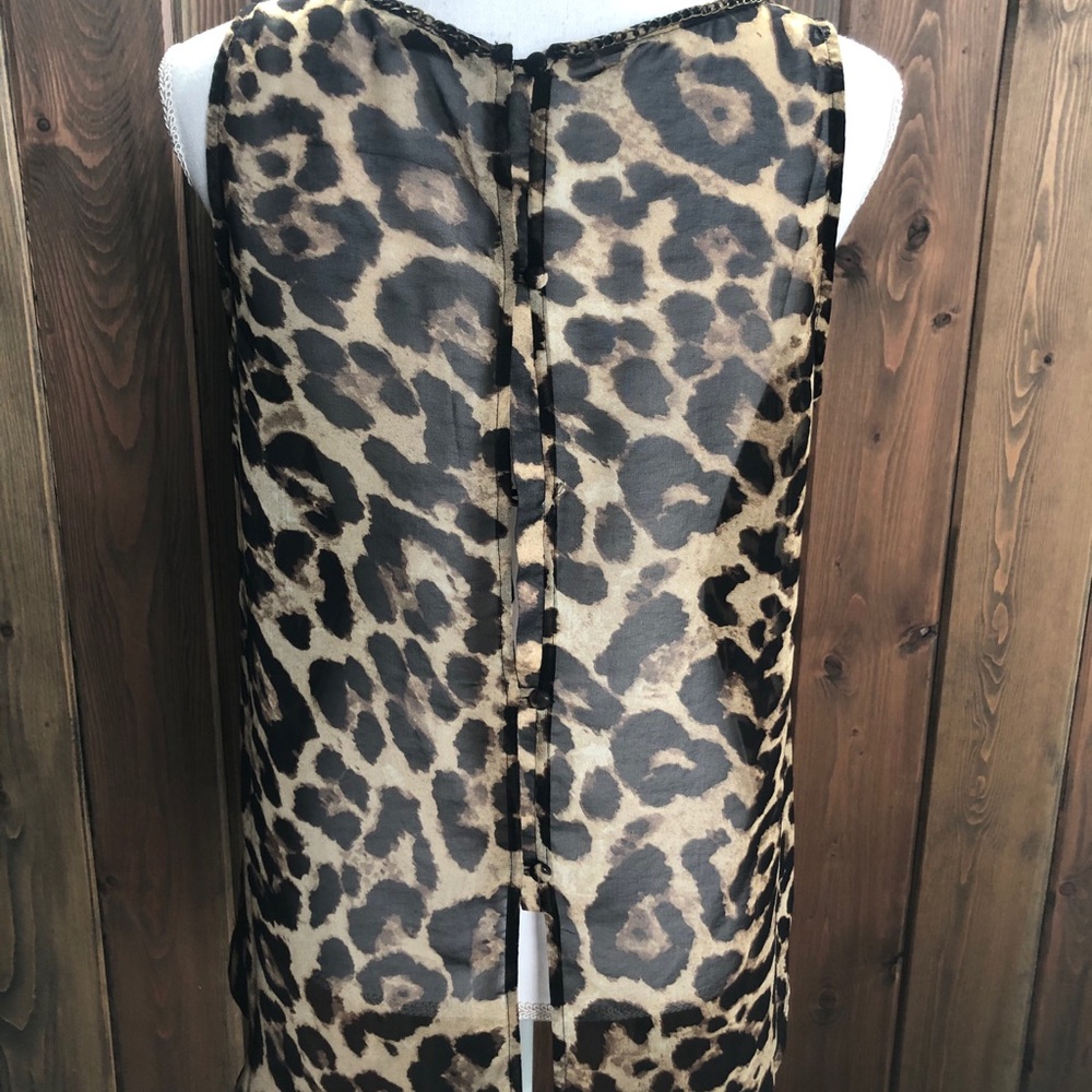 Leopard top - Picture 2 of 5